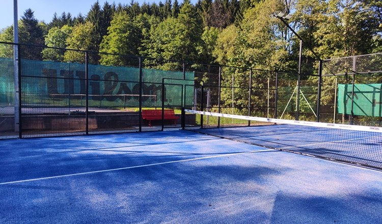 Padeltennis Bad Schönau, © Wiener Alpen