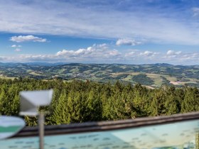 Blickplatz Hutwischwarte, © Wiener Alpen in Niederösterreich